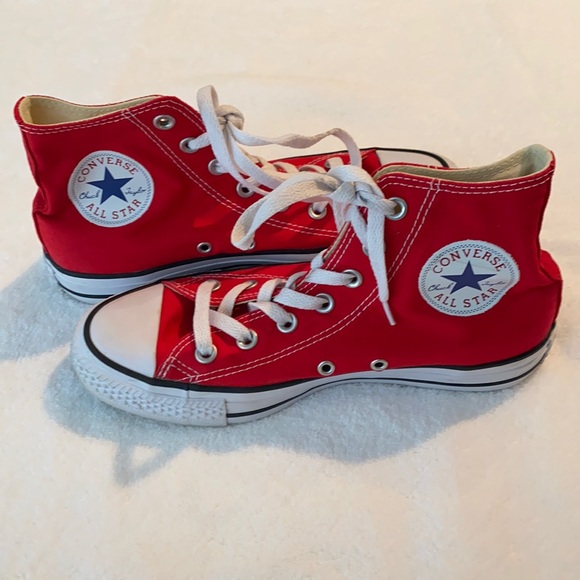 CONVERSE CHUCK TAYLORS